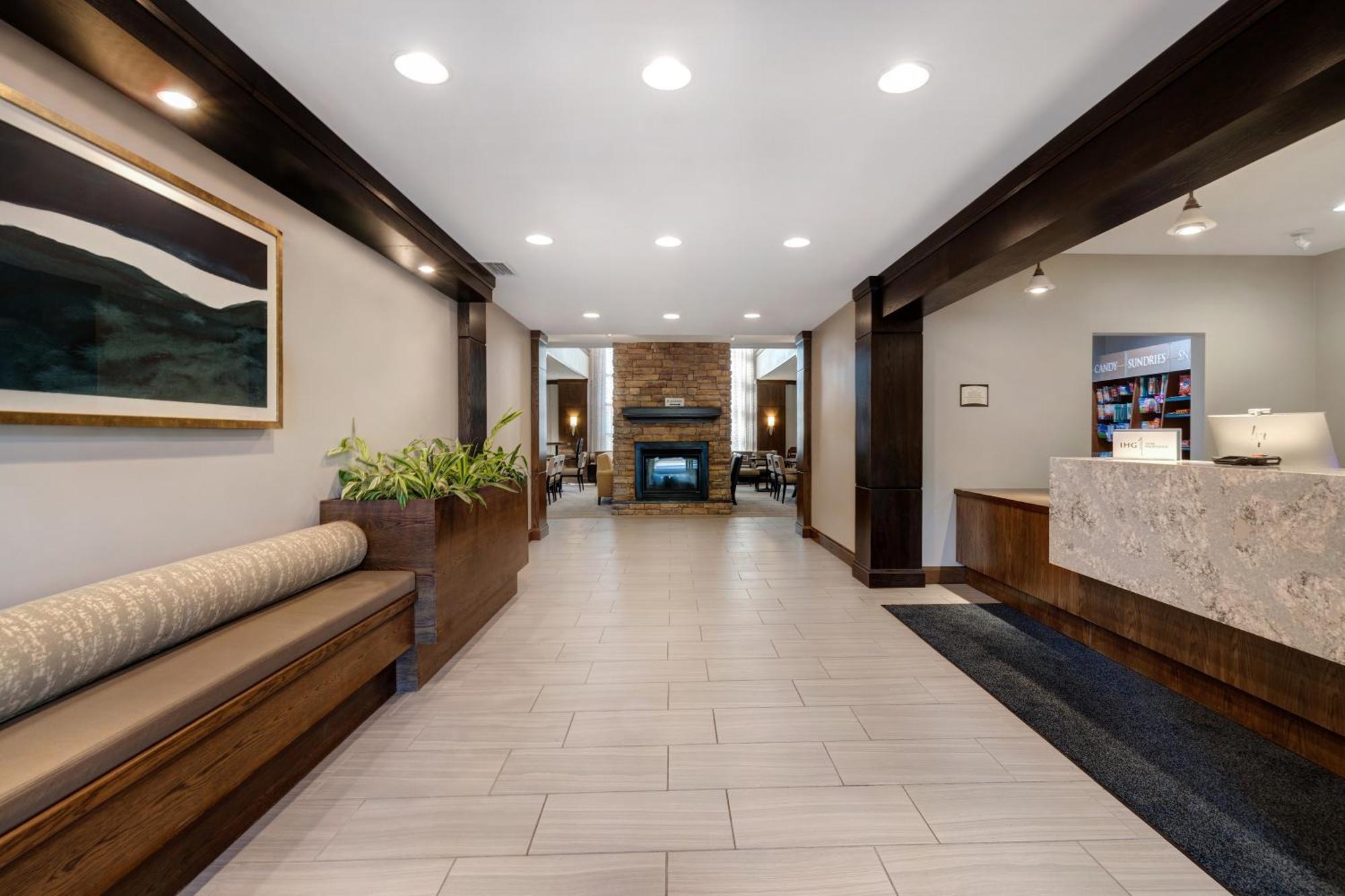 Staybridge Suites Tallahassee I-10 East By Ihg Ngoại thất bức ảnh
