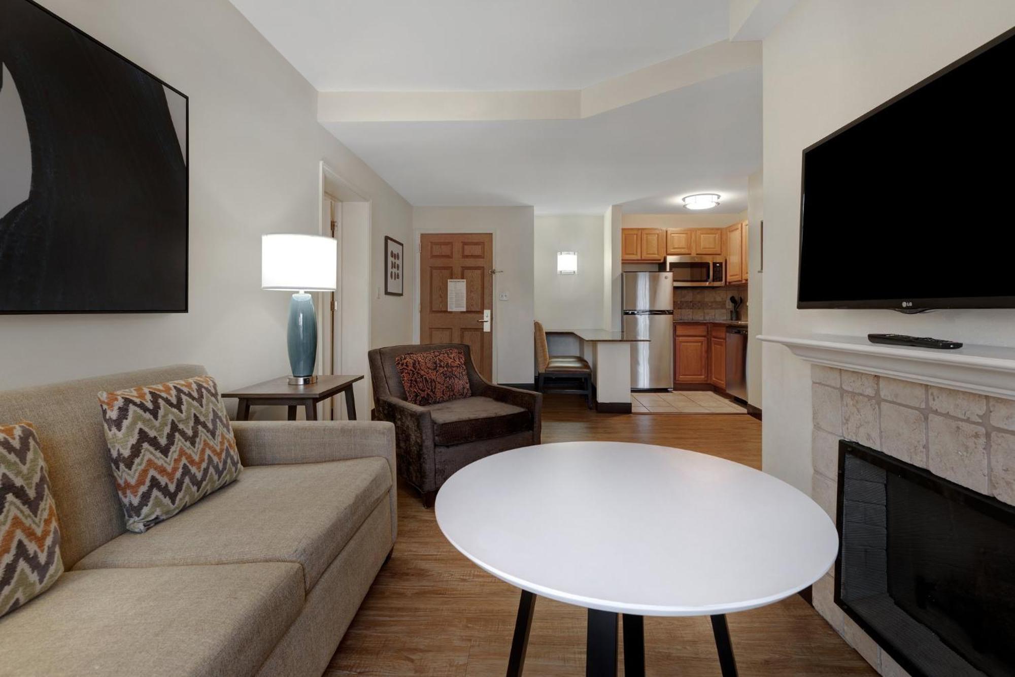 Staybridge Suites Tallahassee I-10 East By Ihg Ngoại thất bức ảnh