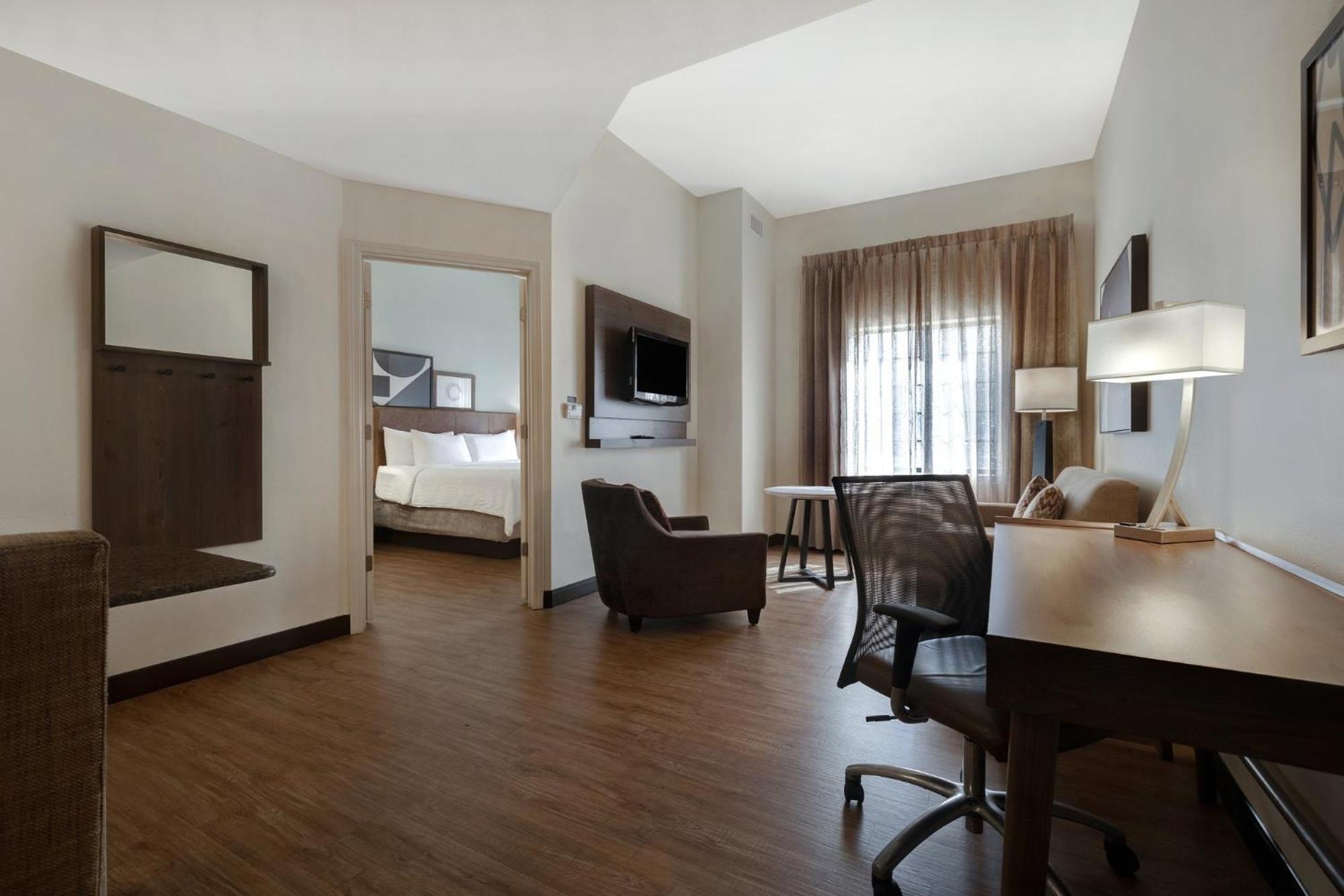 Staybridge Suites Tallahassee I-10 East By Ihg Ngoại thất bức ảnh