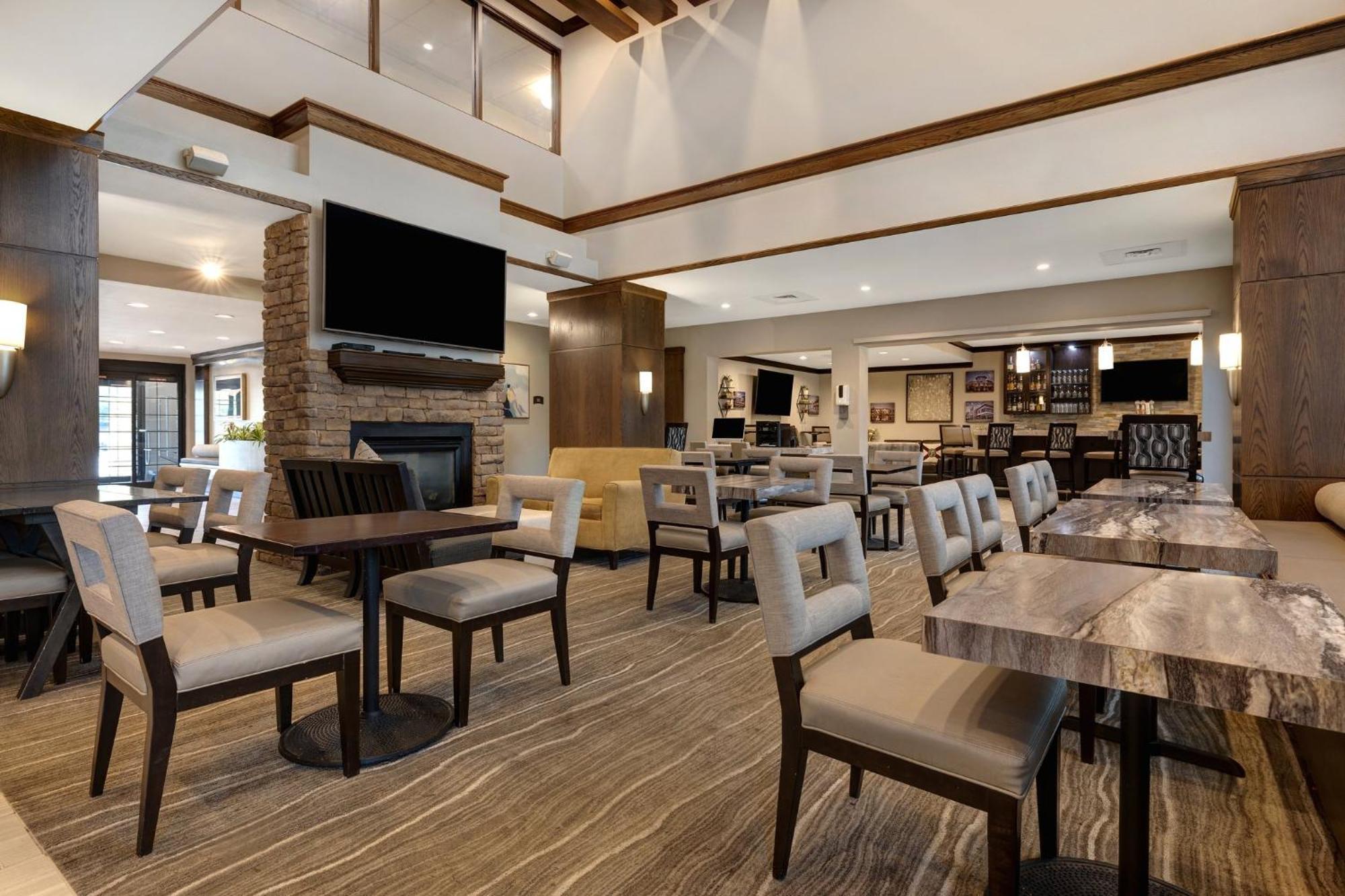 Staybridge Suites Tallahassee I-10 East By Ihg Ngoại thất bức ảnh