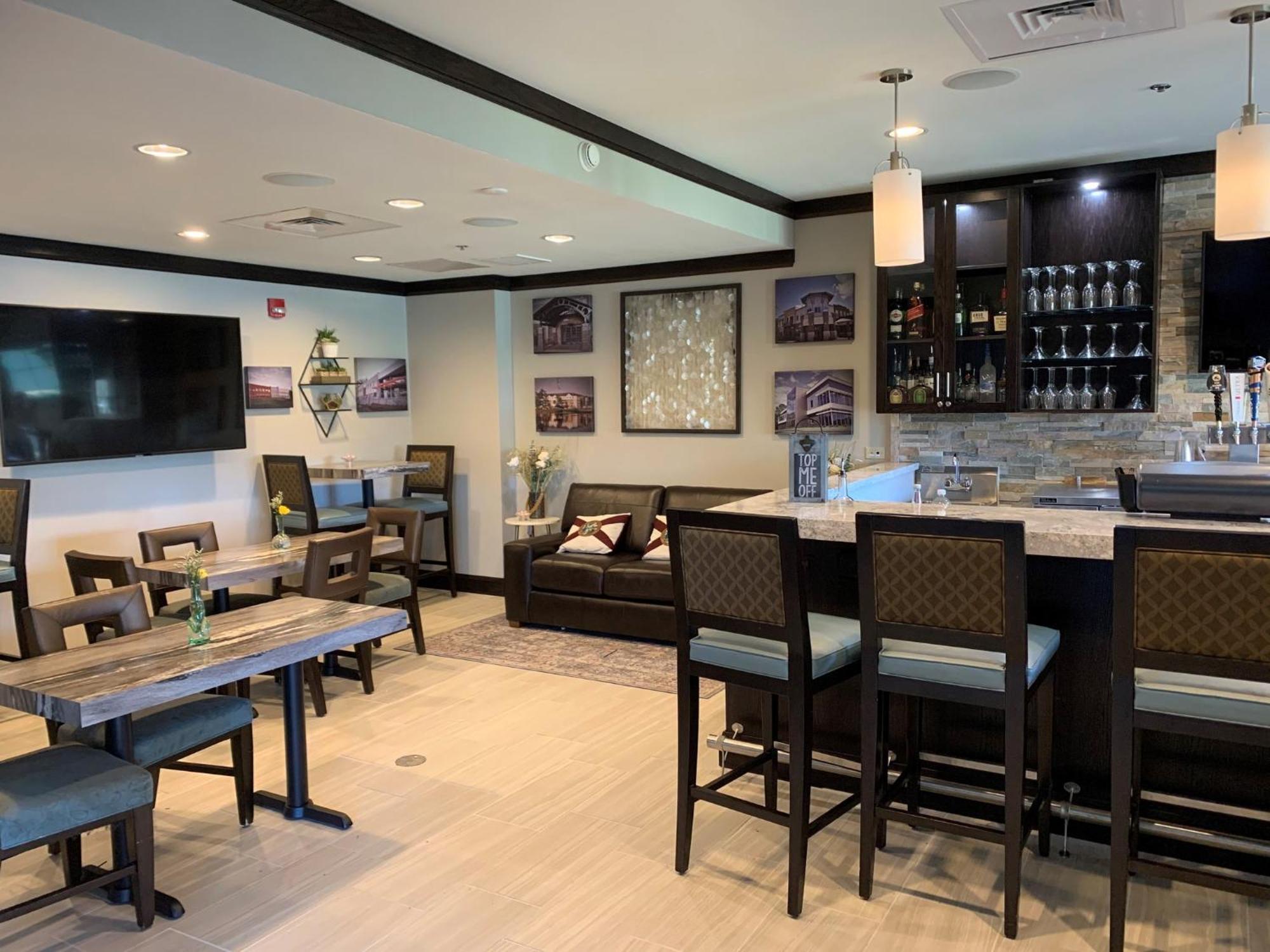 Staybridge Suites Tallahassee I-10 East By Ihg Ngoại thất bức ảnh